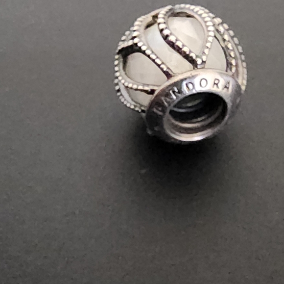 Pandora Intertwining Radiance Charm with Clear Zirconia - Picture 5 of 8